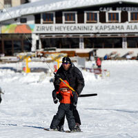 Uludağ'da kar kalınlığı 185 santimetre!