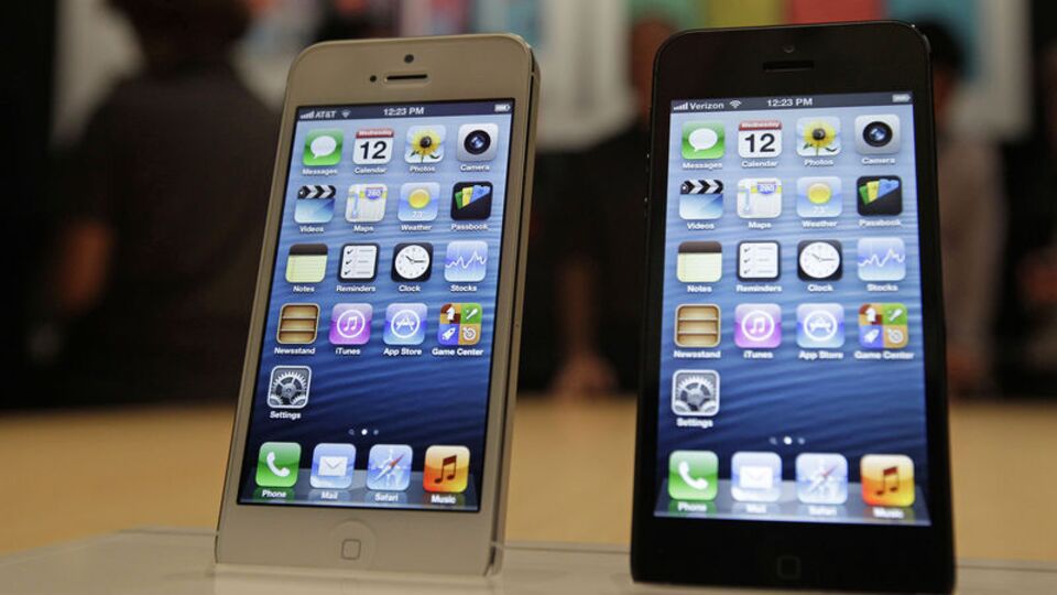 iPhone 5 Apple'ı çok üzdü!