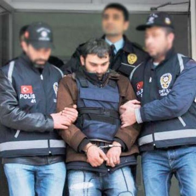 'Önce eşimi öldürdüm sonra tek tek çocukları'