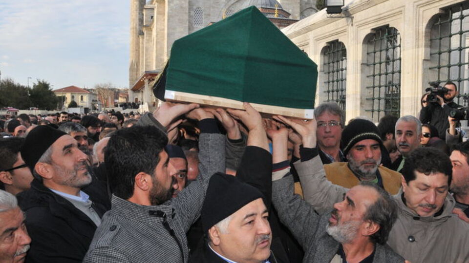 'Ağır Roman'da son sayfa