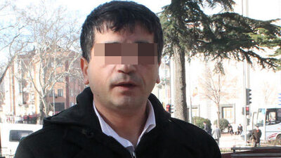 Karakterini çaldılar