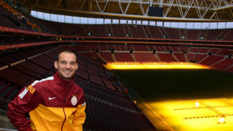 Sneijder Arena'da