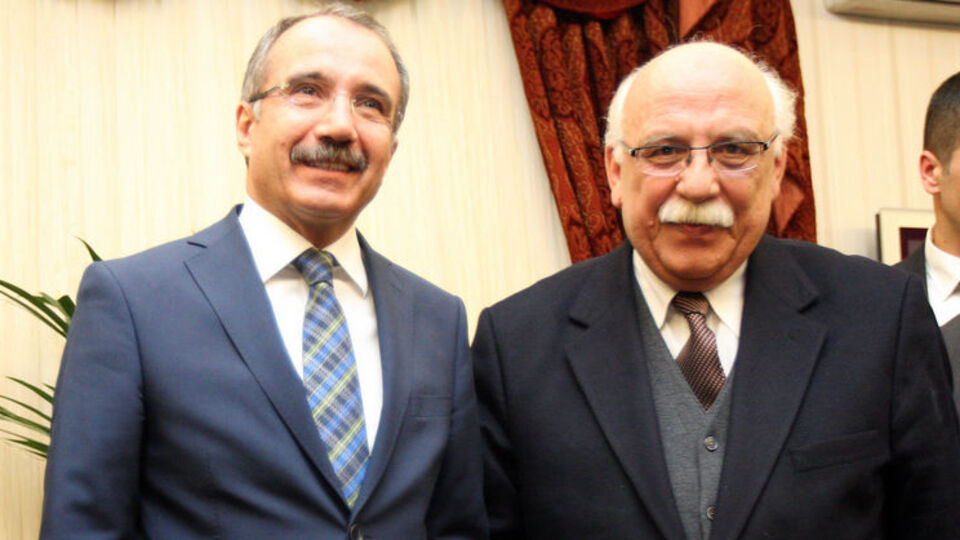 Devir teslimler başladı