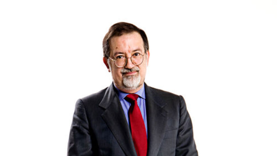 103 sene ara ile çıkan bu yangınların sebebi hiç bitmeyen lânet olabilir mi?