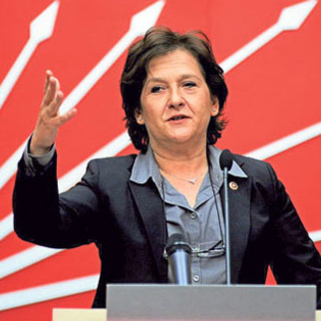 Irkçılık suçlamasına cevap verdi