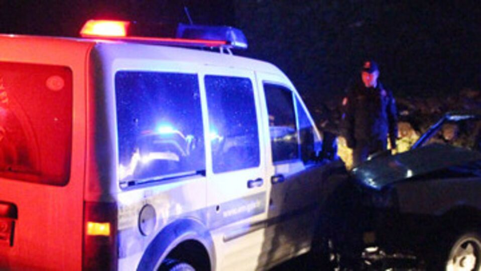Çalıntı araçla İstanbul turu kaza ile bitti