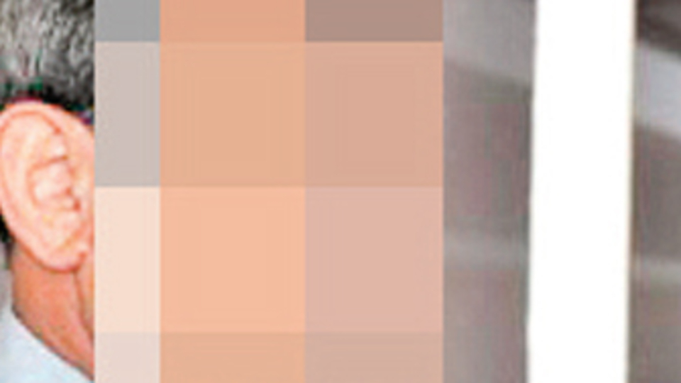 Gardiyanlar: Biz pe.....k miyiz?