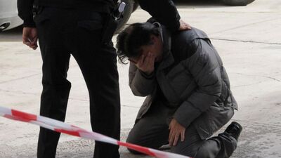 Et doğrama tahtasıyla vahşet