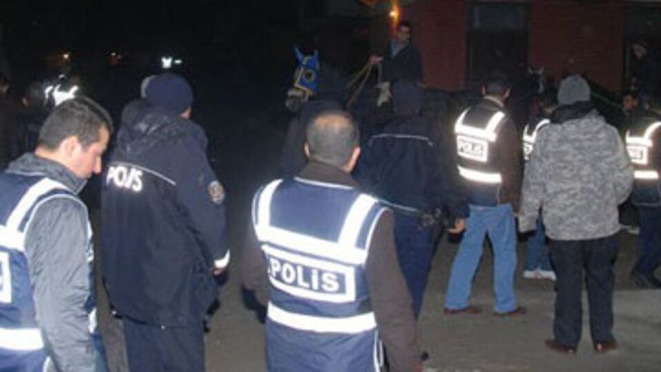 750 polisli baskın