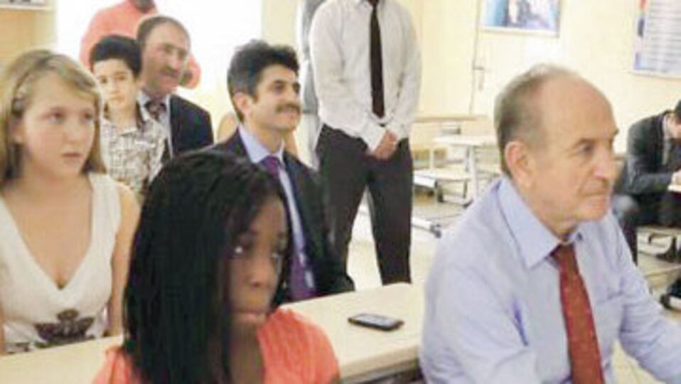 Topbaş'a hoş sürpriz