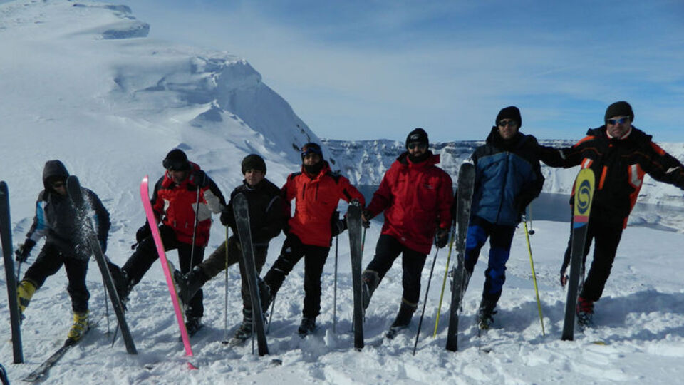 Nemrut Dağı kayakseverlerin akınına uğradı!