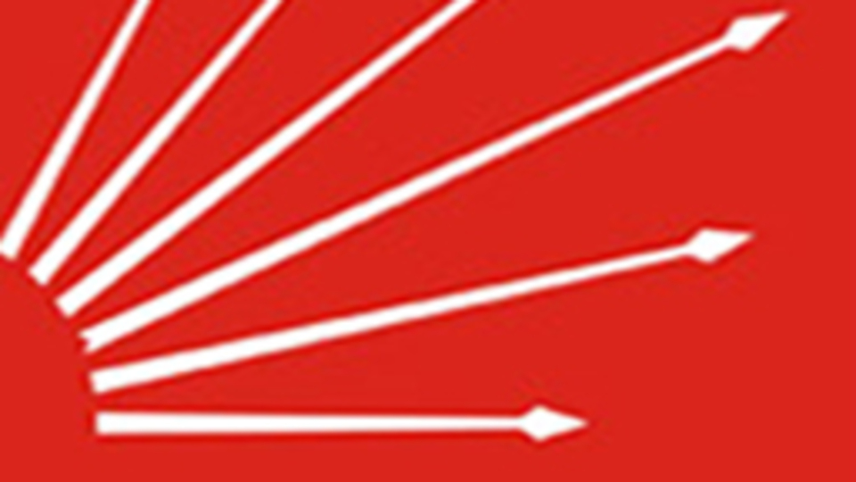 Eski vekiller CHP'ye geçiyor