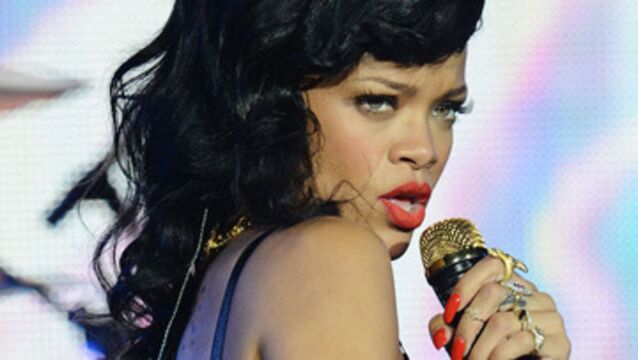 Grammy ödüllerinde Sting ve Rihanna sahne alacak