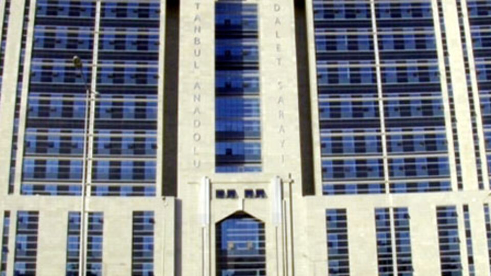 Büyük sarayın büyük dertleri