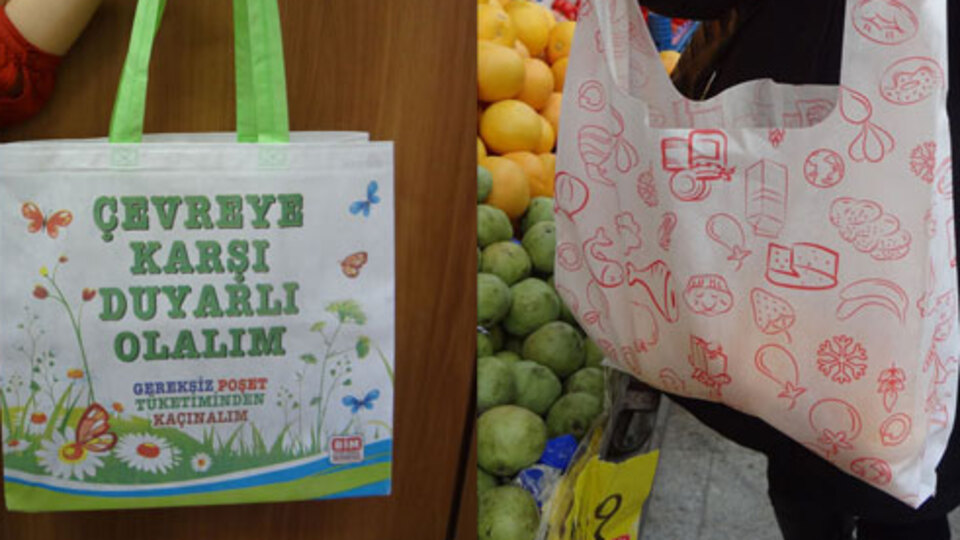 Plastik poşet isteyen para ödeyecek!