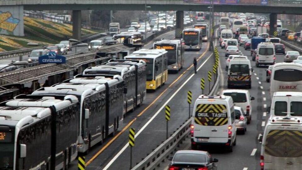 İstanbul'da okul trafiği!