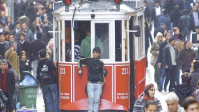 Nostaljik tramvay 99 yaşında