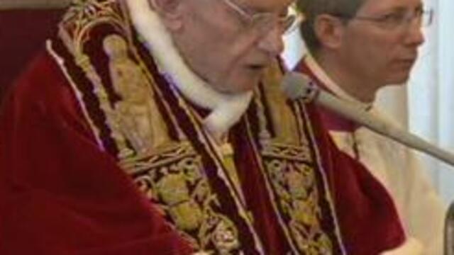 "Kilise için dua etmeye devam edin"