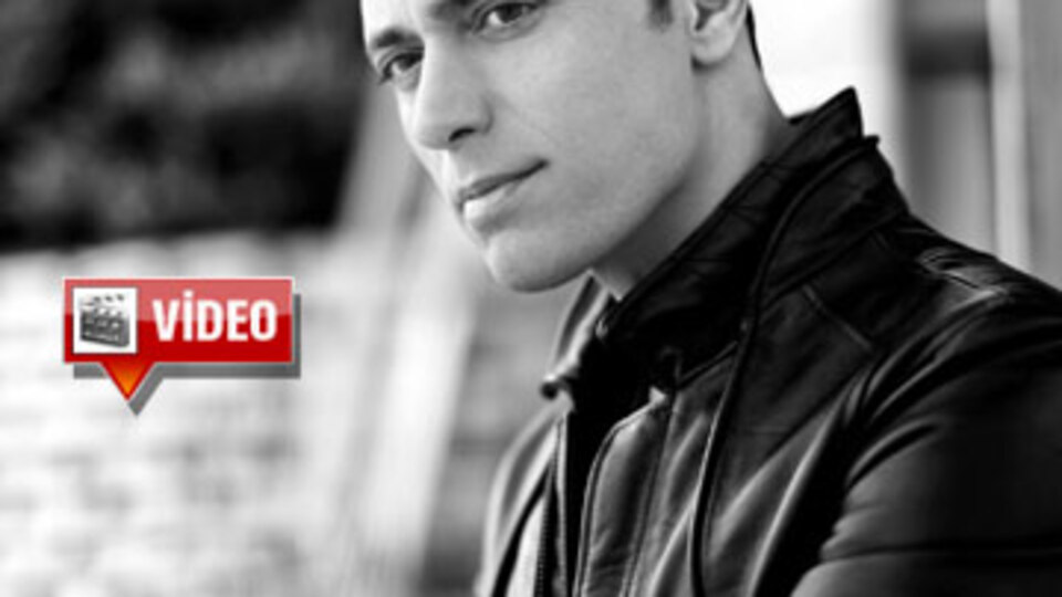 Musti'den sevgililere hediye