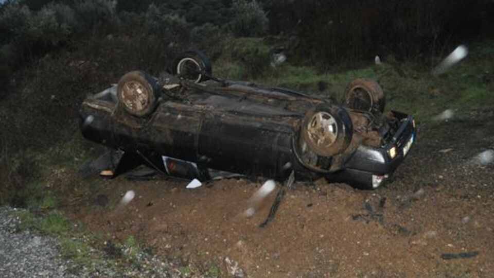 Takla atan arabadan sağ çıktı