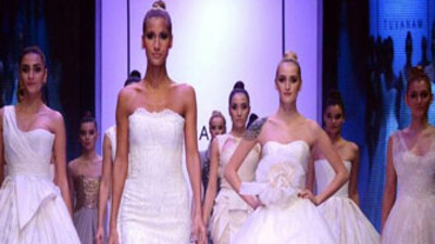 İşte gelinlik modası!
