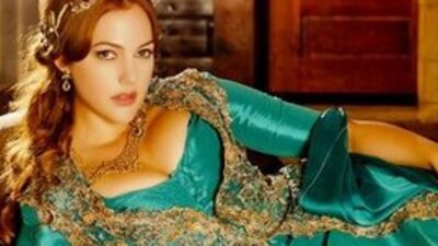 Haremde kadınlar göğüsleri açık gezerdi!