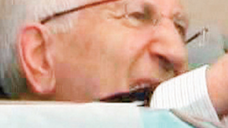 Sivil hayatta ast- üst ilişkisi devam eder mi?