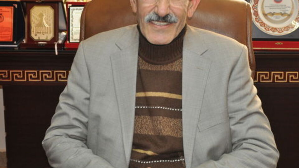 BDP'li Başkan makamına oturdu