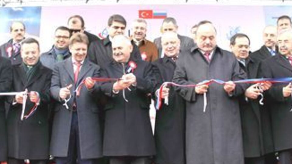 Rusya hattı açıldı