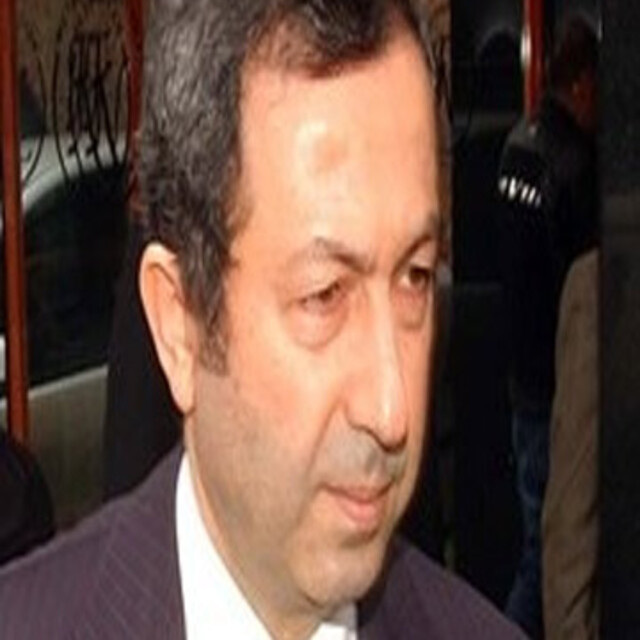 Garipoğlu'na yakalama kararı