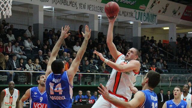 Banvit veda etti