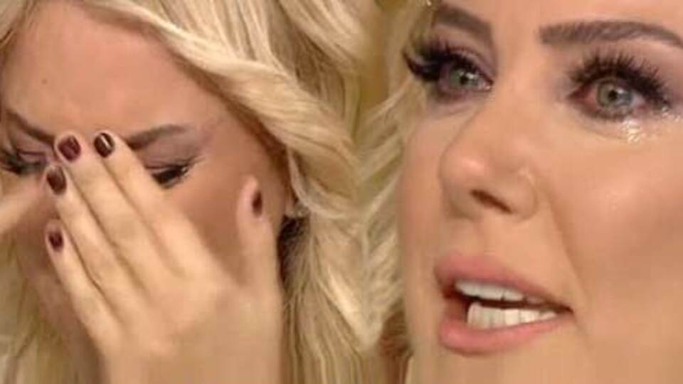 Ece gözyaşlarına boğuldu