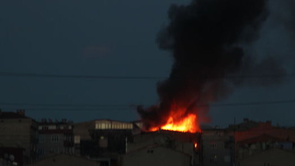 Bağcılar'da korkutan yangın