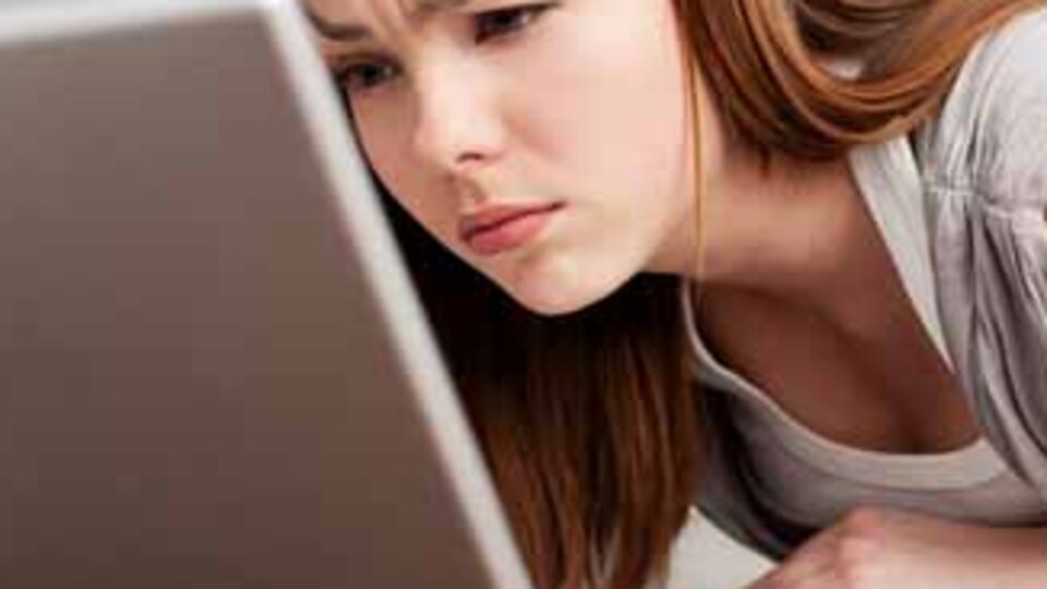 Bilgisayar miyopi hastalığını ilerletiyor