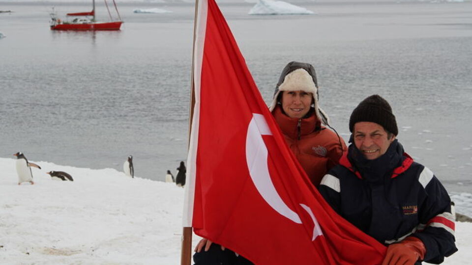 Türkler Antarktika'ya üs kurmalı mı?
