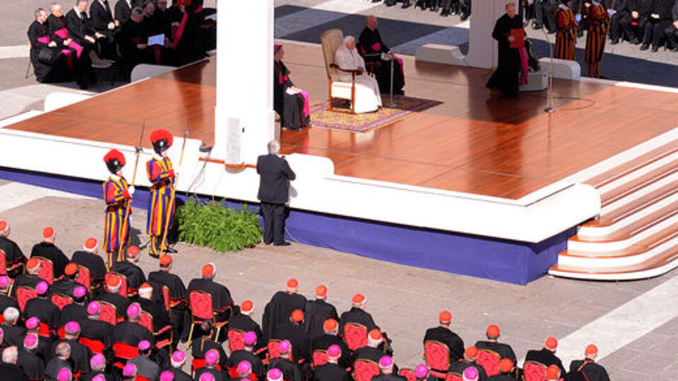 Papalık seçimi yarın başlıyor