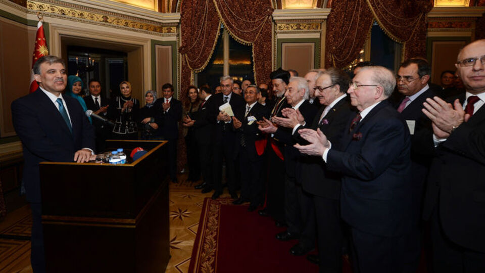 Gül bir ilki gerçekleştirdi