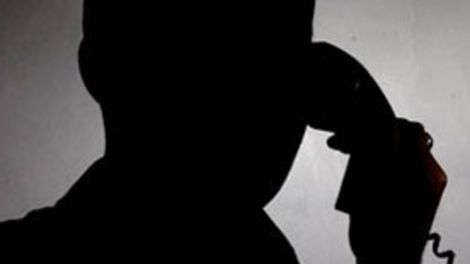 Ya sizinki de dinleniyorsa?