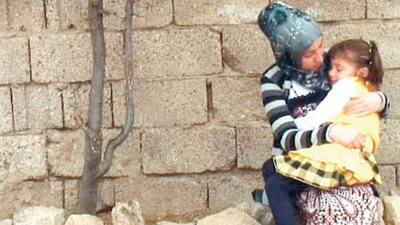 "Annem hem beni hem çocuğumu büyüttü"