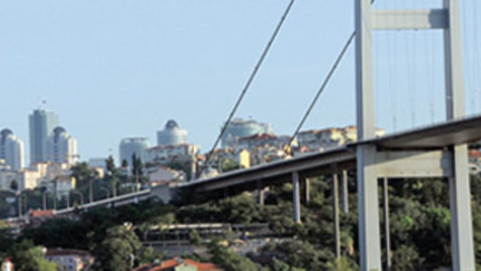 64 metreden mucize kurtuluş!