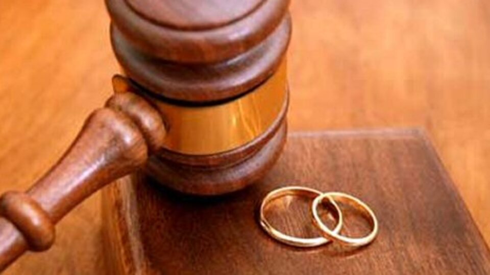 Yılda kaç çift boşanıyor?