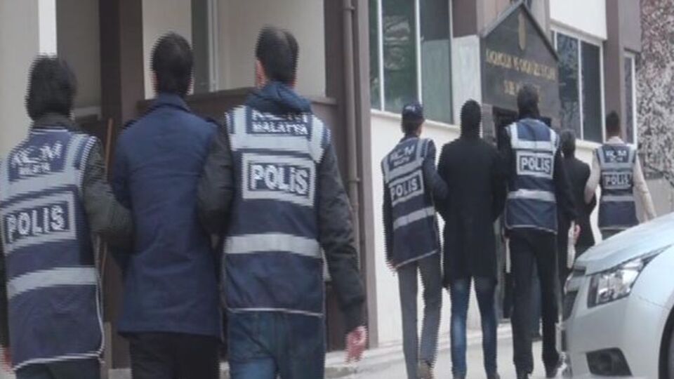11 ilde eş zamanlı operasyon!