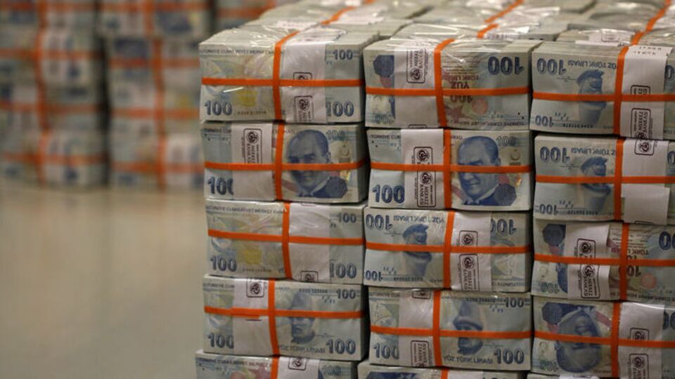 Dolar 1.81'in üzerinde!