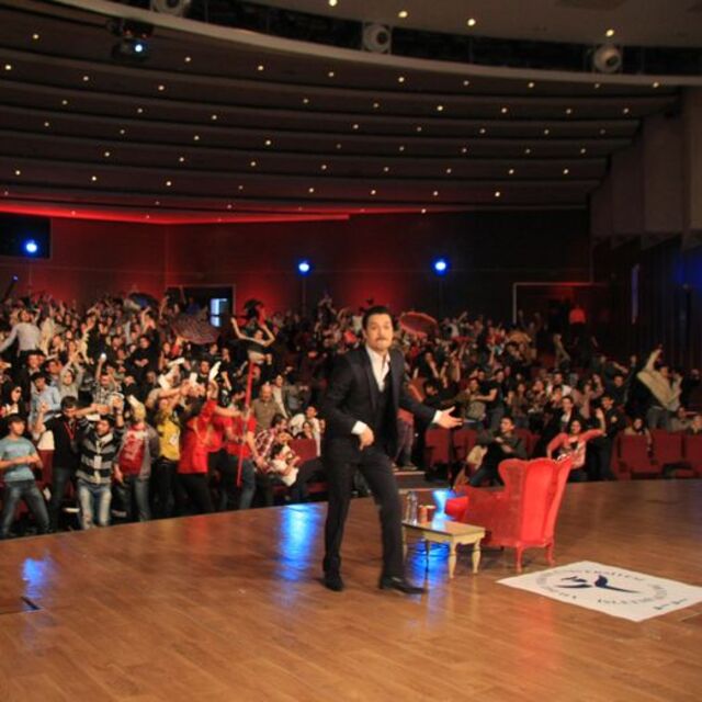 Böyle 'Harlem shake' dansı görülmedi