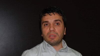 Olgun Peker'e silahlı saldırı!