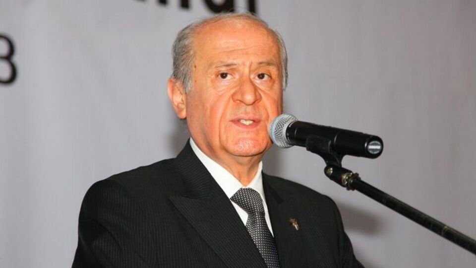 Bahçeli, AK Partili seçmenden oy istedi