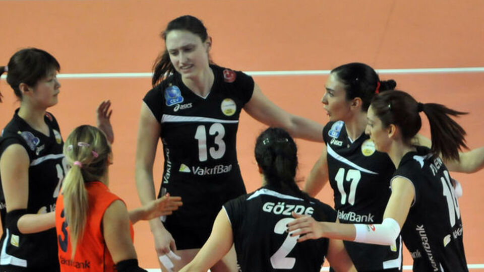 Vakıfbank yarı finalde