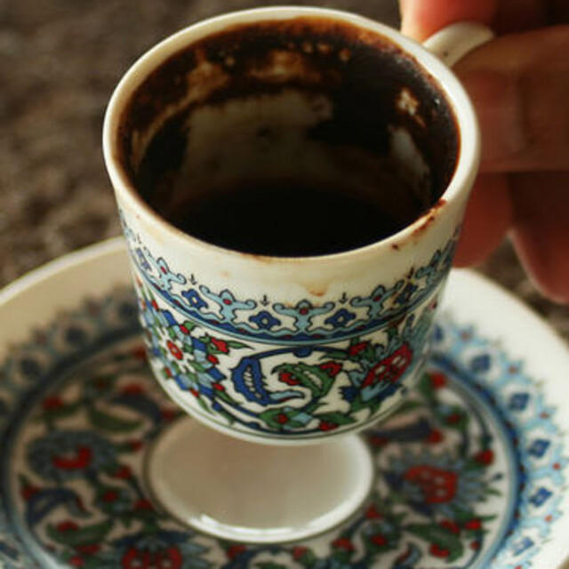 Kahve falı için fotoğraf çek yolla!
