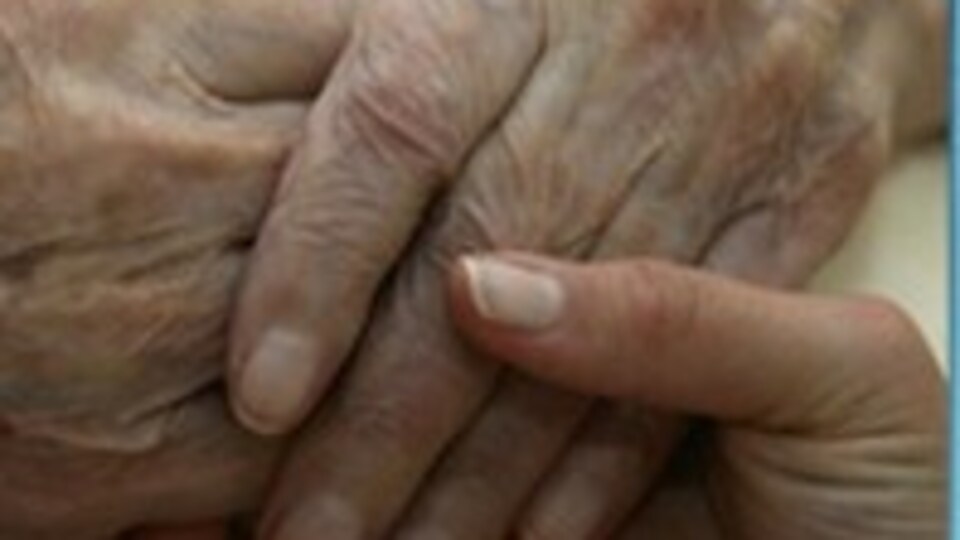 Yaşlılara kim bakacak?