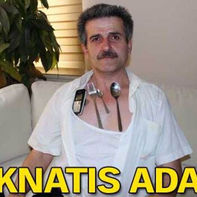 Vücudu metalleri çekiyor!
